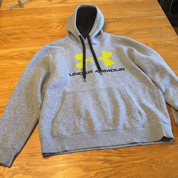 Men’s Under Amour Fleece Sweatshirt - Picture 2 of 7